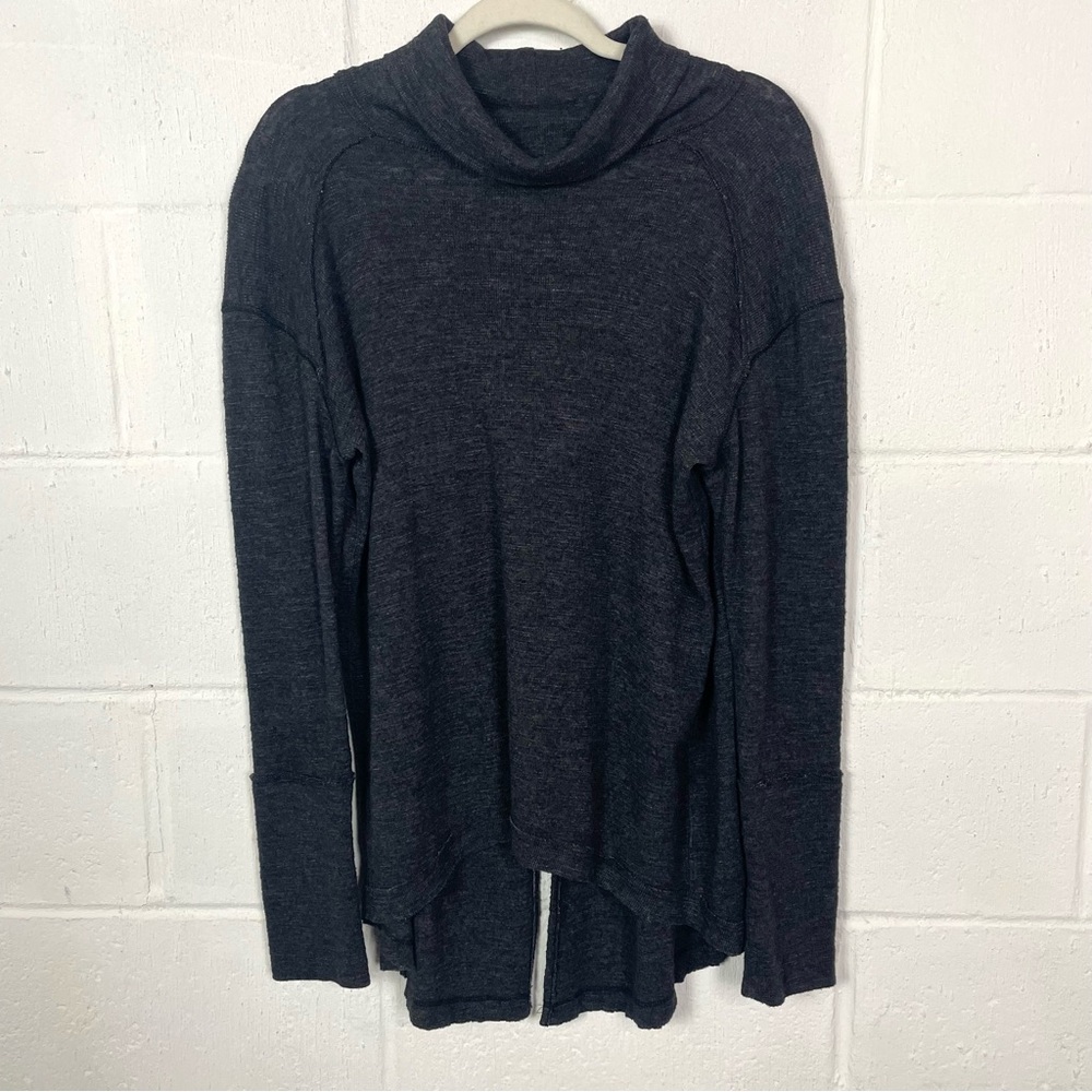 We The Free Top Thermal Top Gray Cowl Neck Hi Lo Relaxed Boho Layers Lagenlook M